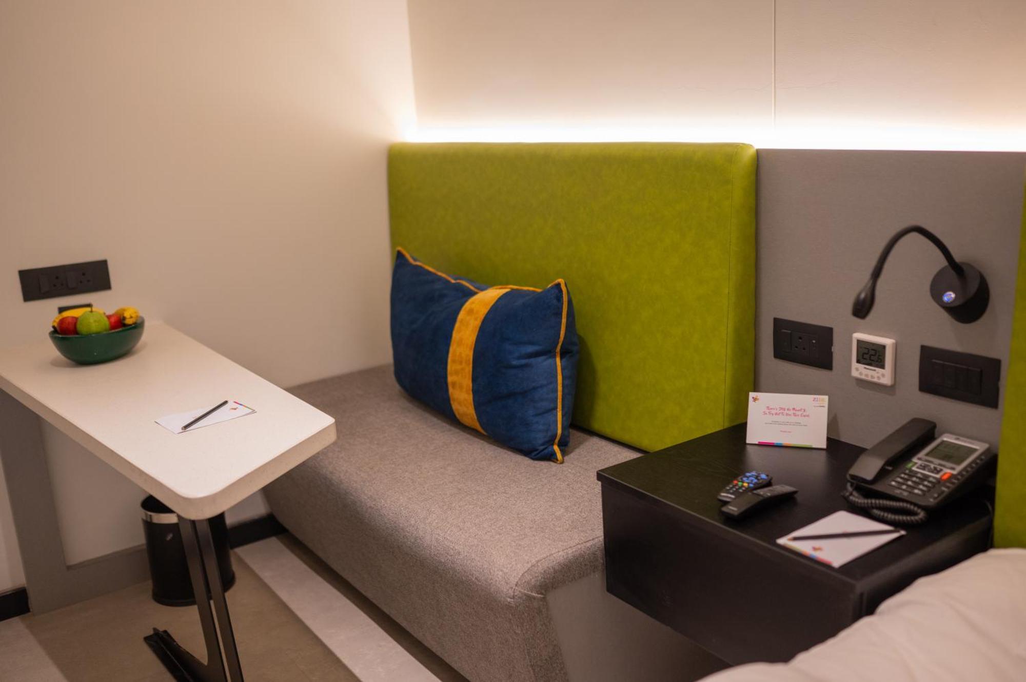 Zibe Luxe Kakinada By Grt Hotels Экстерьер фото
