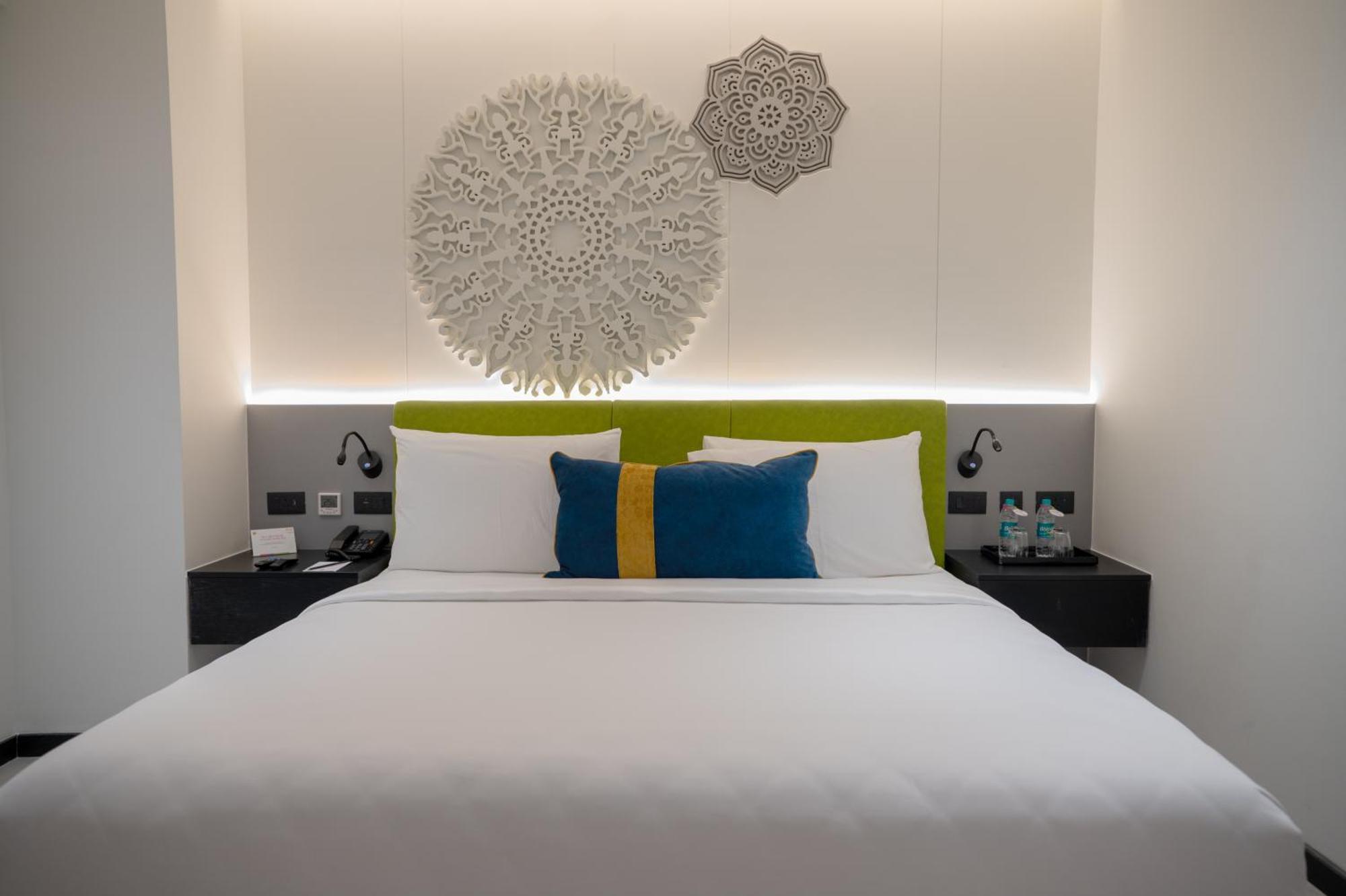 Zibe Luxe Kakinada By Grt Hotels Экстерьер фото