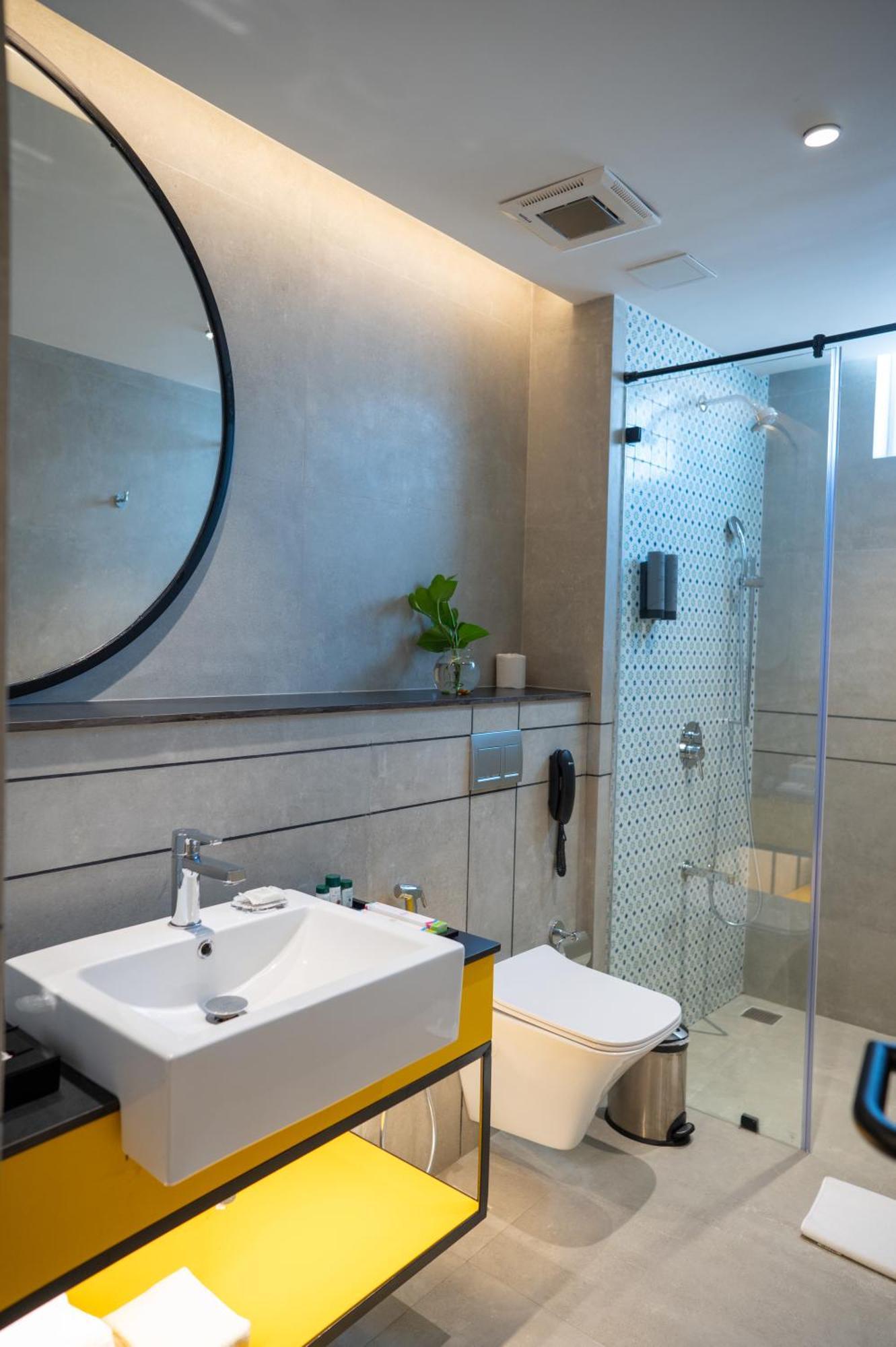 Zibe Luxe Kakinada By Grt Hotels Экстерьер фото
